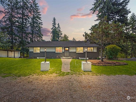 3rd image of 17920 Old Highway 99 SW