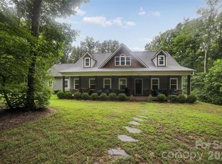 6748 Stonebridge Ln, Clover, SC 29710