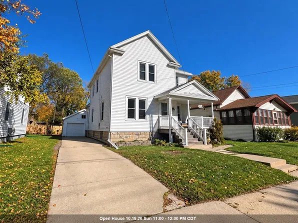 1208 Winnebago Ave, Oshkosh, WI 54901