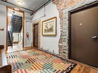 558 Saint Francis St #2D, Mobile, AL 36602
