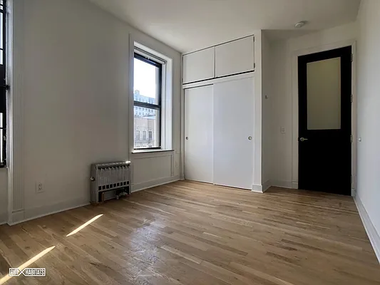 Rented by Citi Habitats | media 35