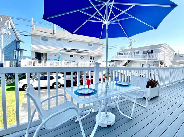 171 Long Beach Avenue #11, York, ME 03909