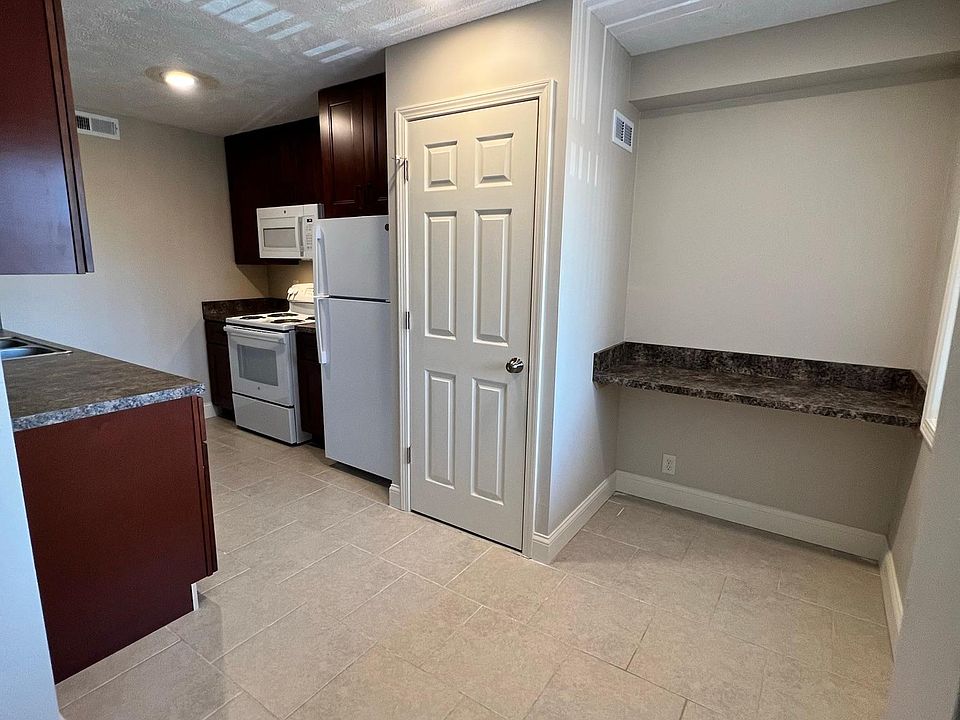 1st image of 1832 Knox St #11