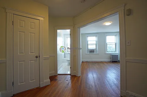 1820 Commonwealth Ave Photo 1