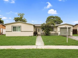 3931 NW 32nd Ave, Lauderdale Lakes, FL 33309
