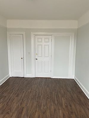 1st image of 37-20 Astoria Blvd S #2