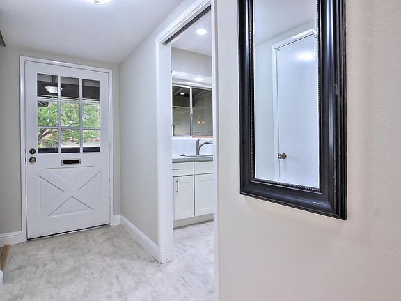 3rd image of 1628 Bowling Ln