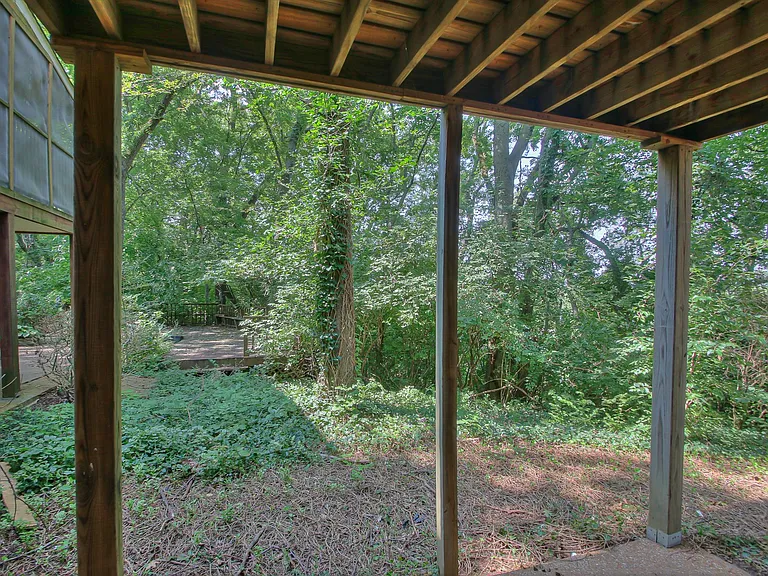 2344 Tally Green Ct — Photo 32