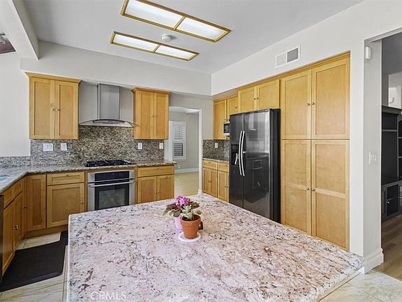 4th image of 7252 Pecan Ave