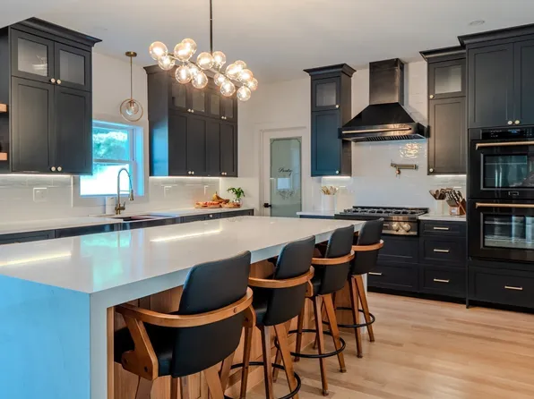 68 High Street Ext, Lancaster, MA 01523