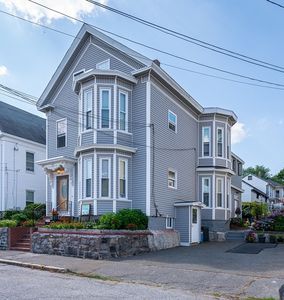 61 Butterfield St, Lowell, MA, 01854