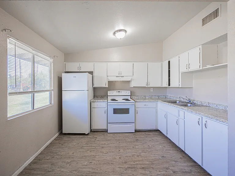 2115 W Devonshire Ave, Phoenix Az — Photo 20