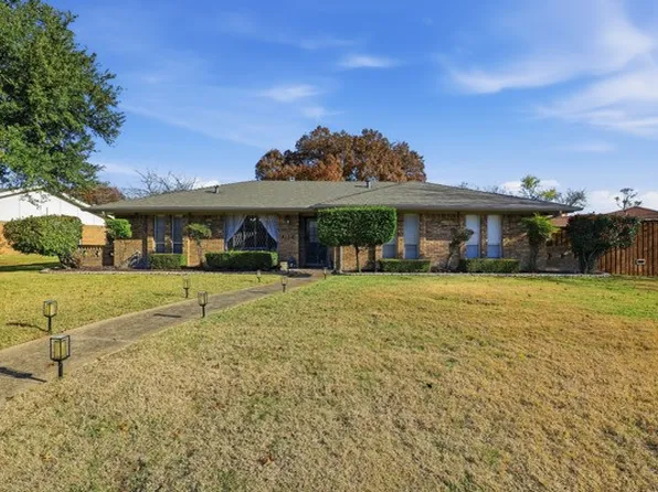 2217 Westlake Dr, Plano, TX 75075