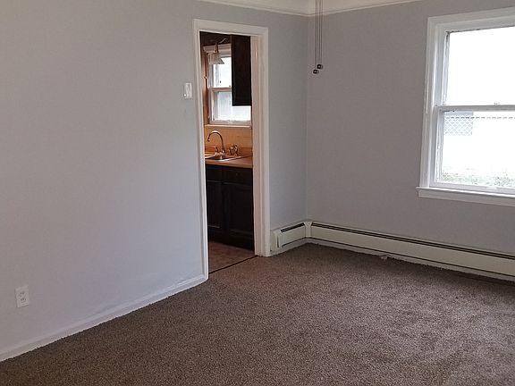 5th image of 3980 E 186th St
