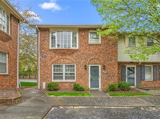 514 Peele St APT A, Burlington, NC 27215