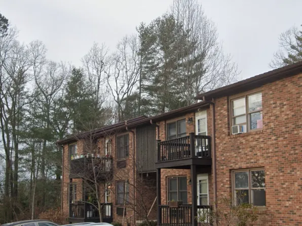 81 Dove Valley Ln #81, Hendersonville, NC 28792