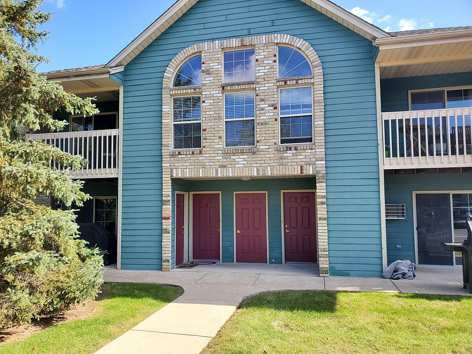 1st image of 135 W Oak Leaf Dr Unit 6