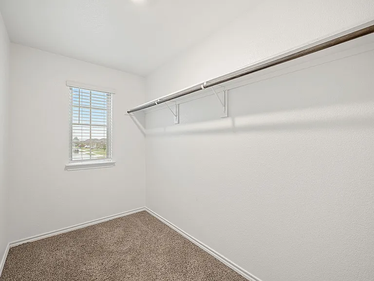 1018 Kristof Dr — Photo 17