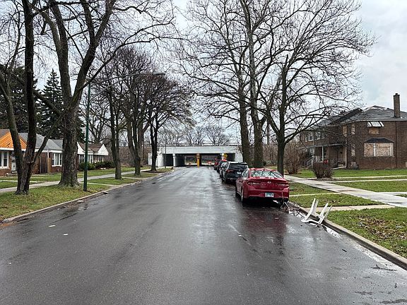 5th image of 505 E 109th St