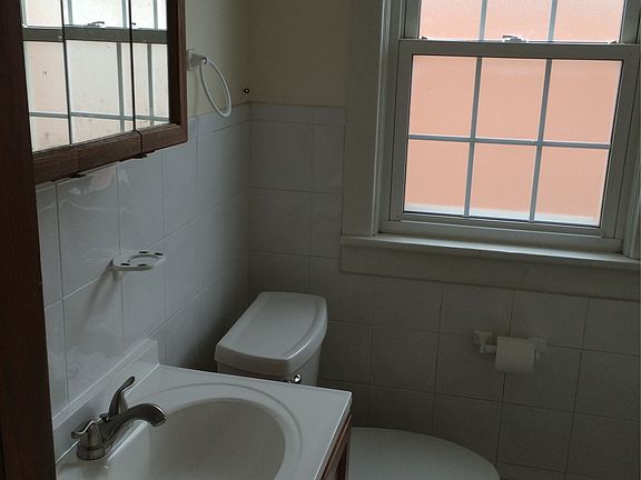 Bathroom with tub