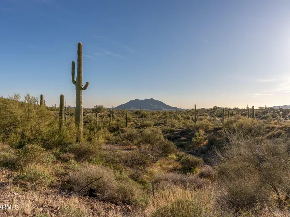 7347 E CONTINENTAL MTN ESTS Drive #9, Cave Creek, AZ 85331