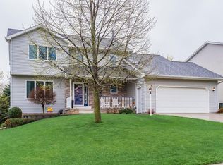 224 9th St NE, Byron, MN 55920