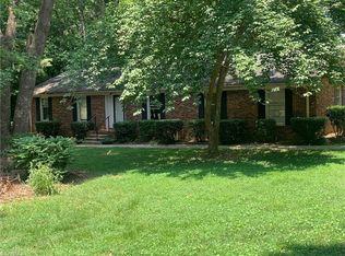 3207 Garwin Rd, Greensboro, NC 27406