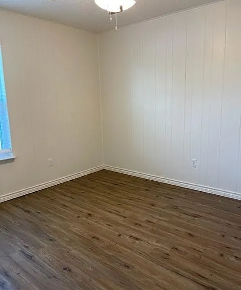 1505 W Pearl St #15 — Photo 10