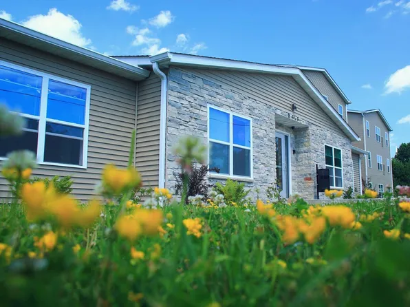 The Villas at Marshfield, 2313 W 5th St #58-157208, Marshfield, WI 54449