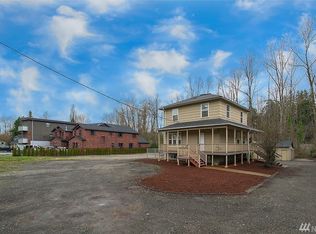 10624 E Riverside Dr, Bothell, WA 98011