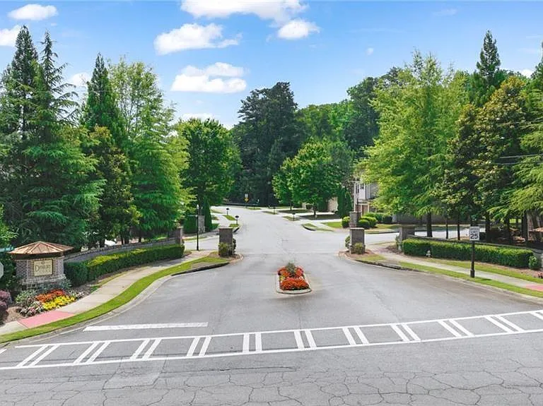 3642 Gambrell Ln NE — Photo 35