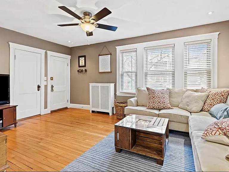22 Fairfax St #1 — Photo 6