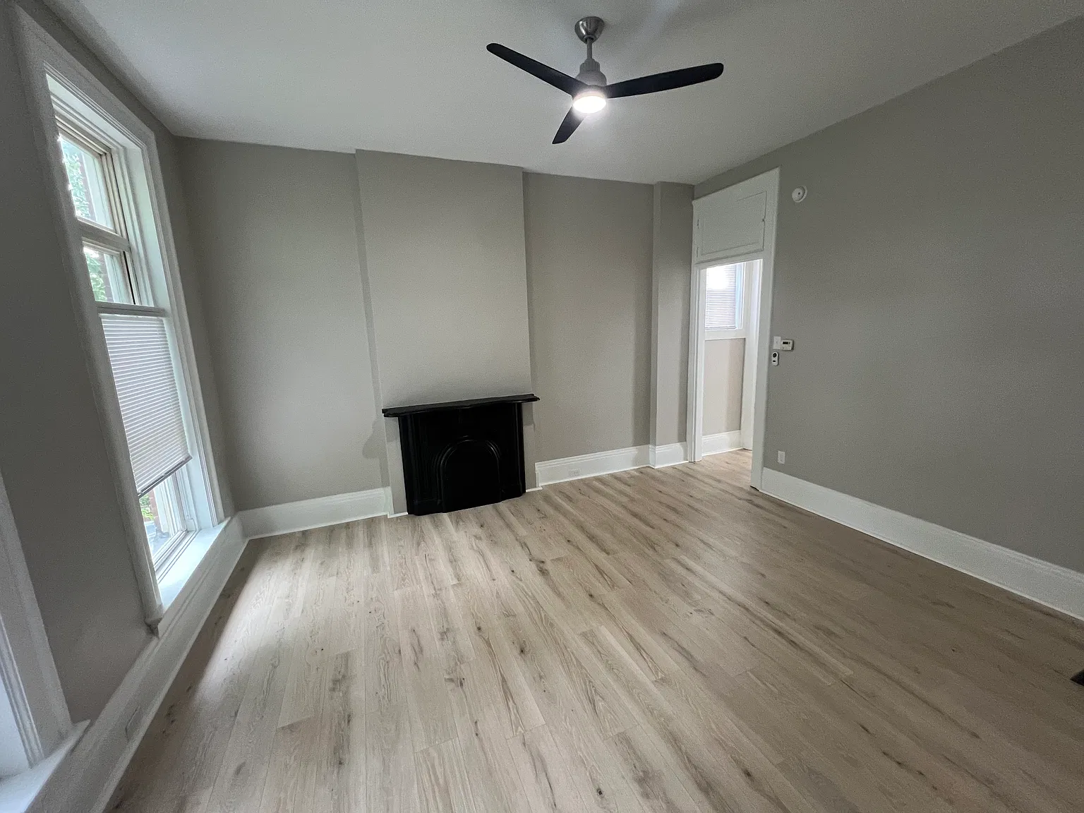 1 bed, $1,100 — Photo 2