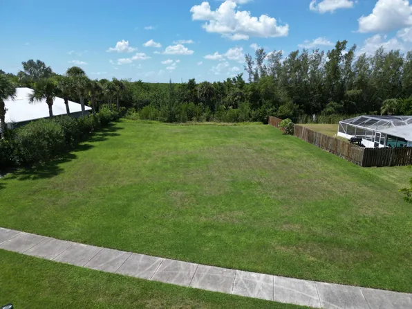 1709 Coconut Drive, Fort Pierce, FL 34949