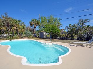 4964 SE Pine Knoll Way, Stuart, FL 34997