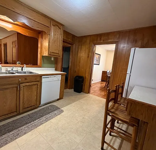 10227 Old Highway 63 S — Photo 13
