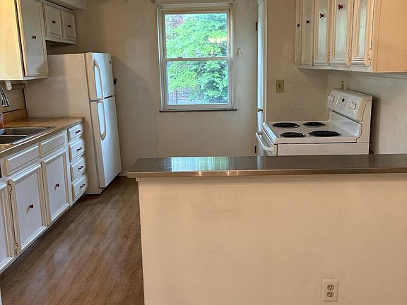 5th image of 3880 Bennett Rd