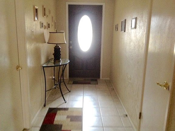 4th image of 3030 Sierra Dr