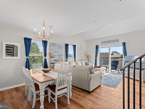 3rd image of 30380 Crowley Dr Unit 417