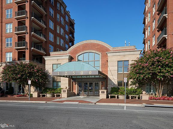 2nd image of 12500 Park Potomac Ave Unit 1007S