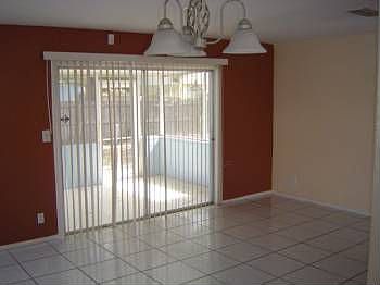 5th image of 8513 Oak Bluff Dr