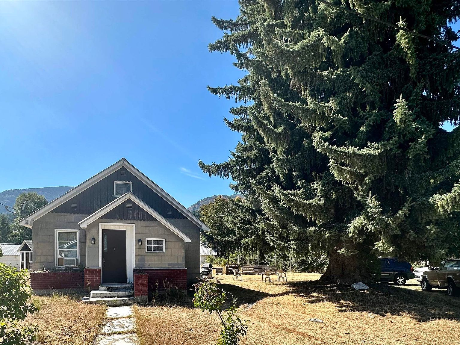 312 Lehigh Ave, Metaline Falls, WA 99153 MLS 202319900 Zillow