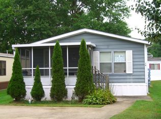 12 Dickens Rd, North Brunswick, NJ 08902