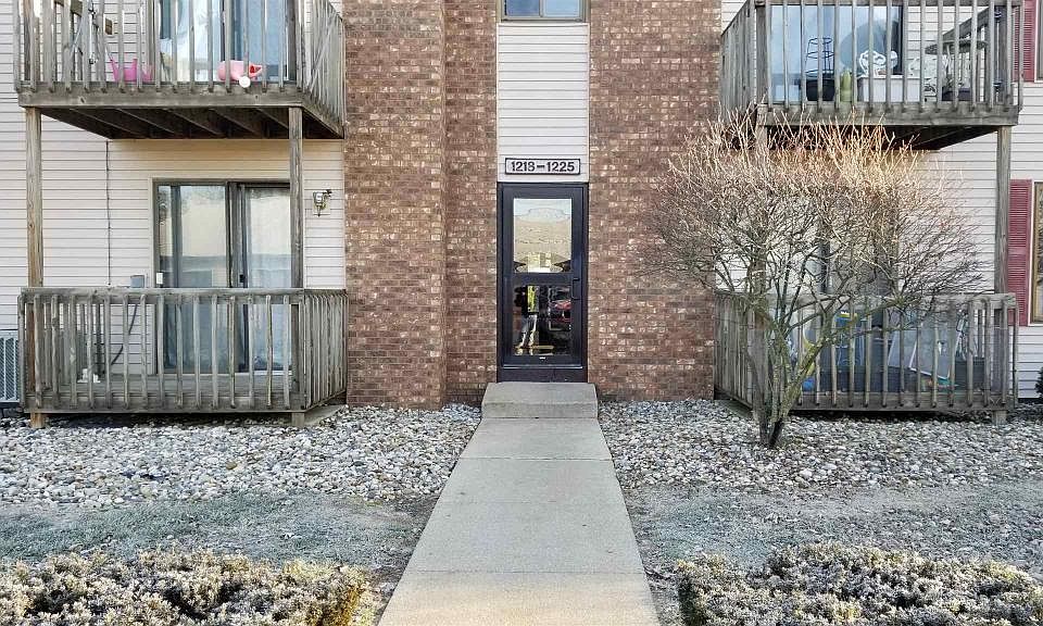 1st image of 1220 Clarinet Blvd E #1220