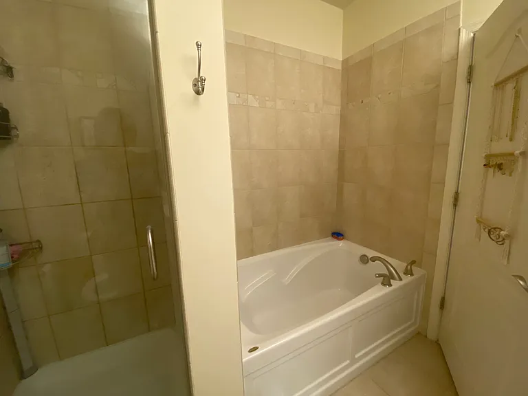 1451 Belmont St NW — Photo 6