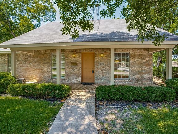 3rd image of 10761 Sandalwood Dr