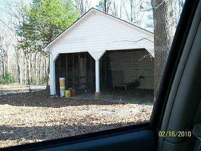 2nd image of 714 E Wade St
