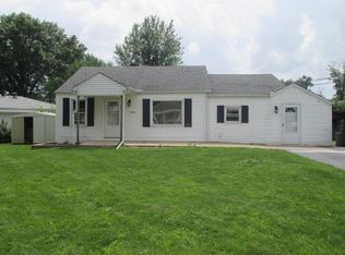 5107 N Glen Elm Dr, Peoria Heights, IL 61616