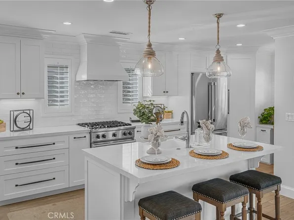 7771 Bellflower Dr, Buena Park, CA 90620