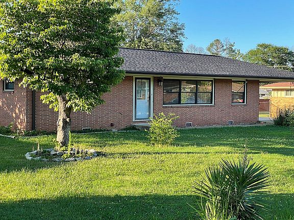 5th image of 6119 Sherwood Dr